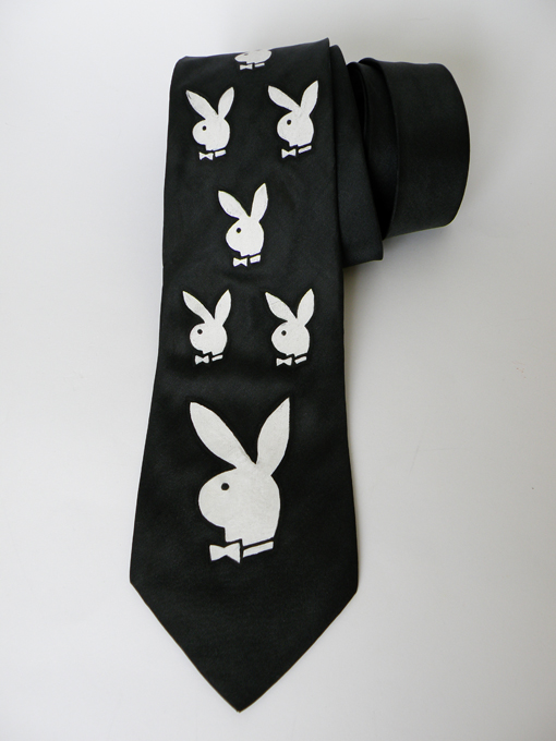 Apgleznota zīda kaklasaite Playboy zaķi